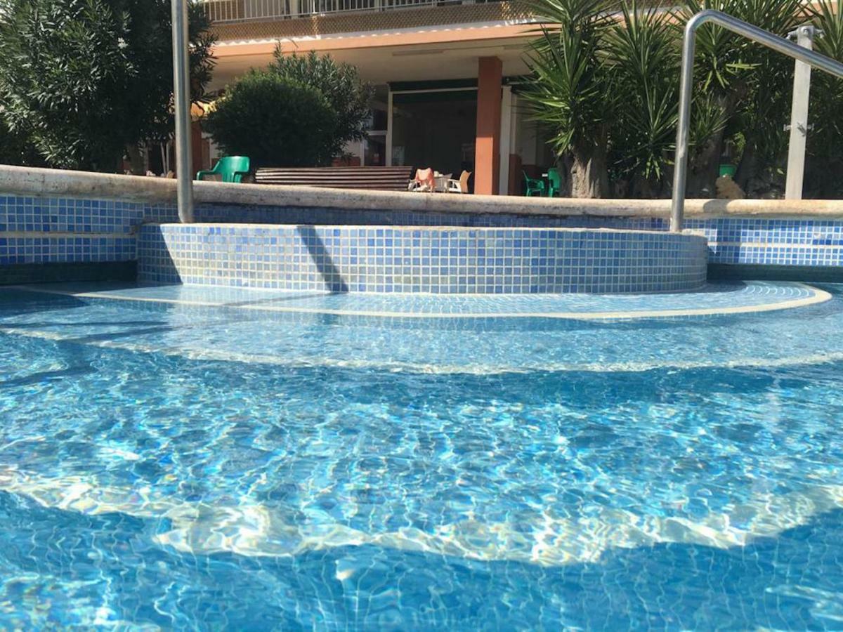 Family And Friends - San Juan Playa Appartement Alicante Buitenkant foto